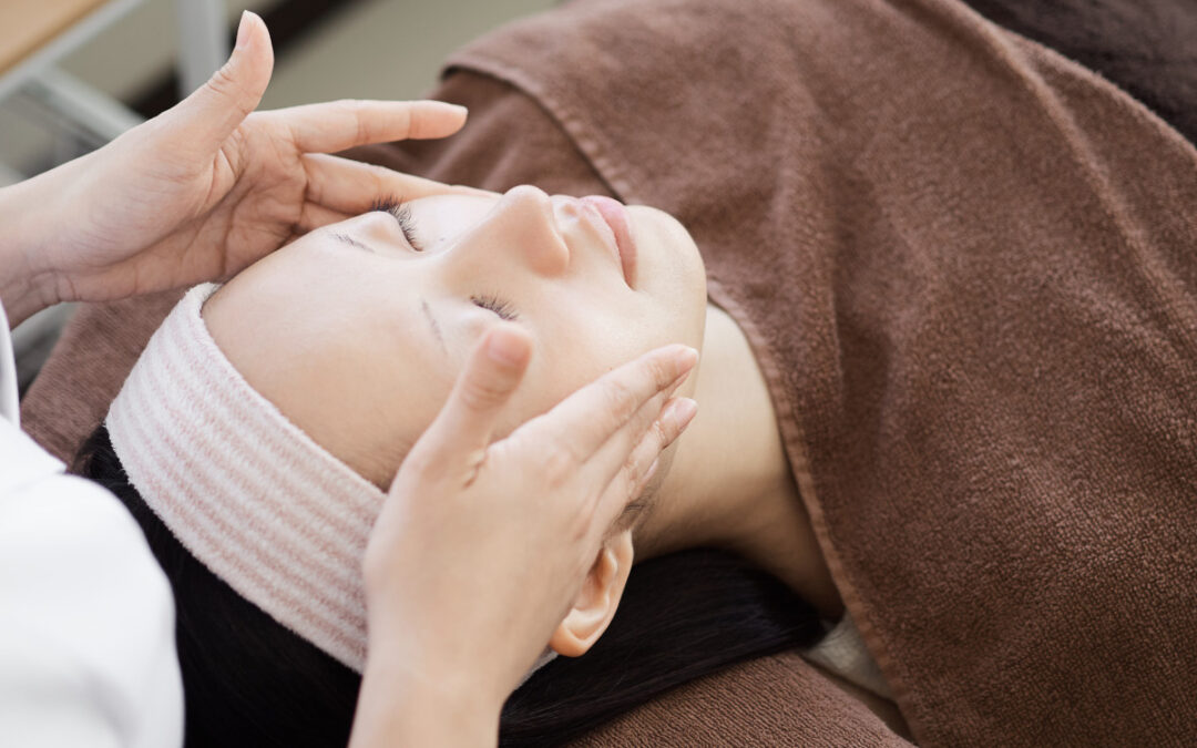 Jakie zabiegi kosmetyczne na wiosnę?